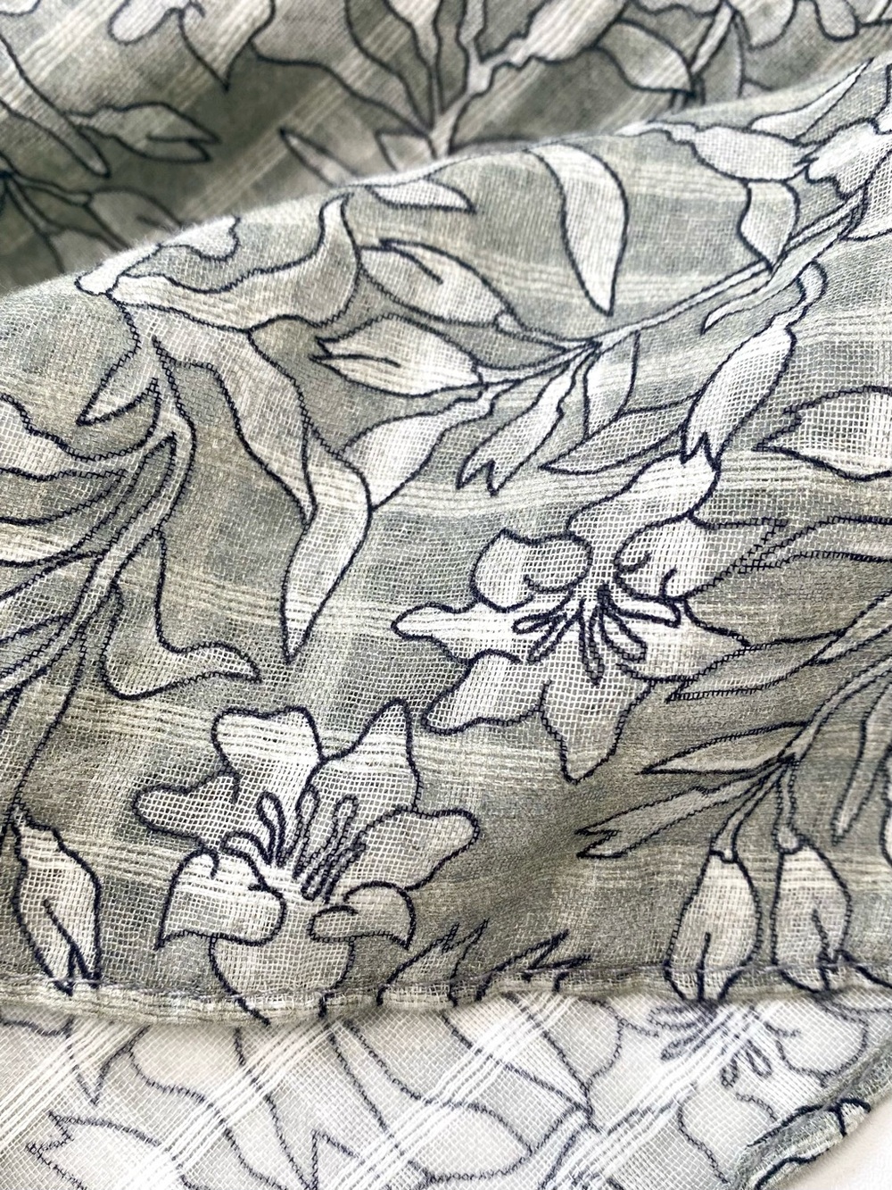 Nation LTD NWT Sarina Ruffle Sleeve Gauze Floral Garden Top, Size S - Picture 13 of 13